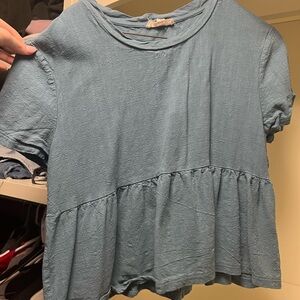 LA hearts flowy tshirt size L